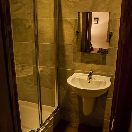 The Stables At The Vale Nocleg ze śniadaniem 5*